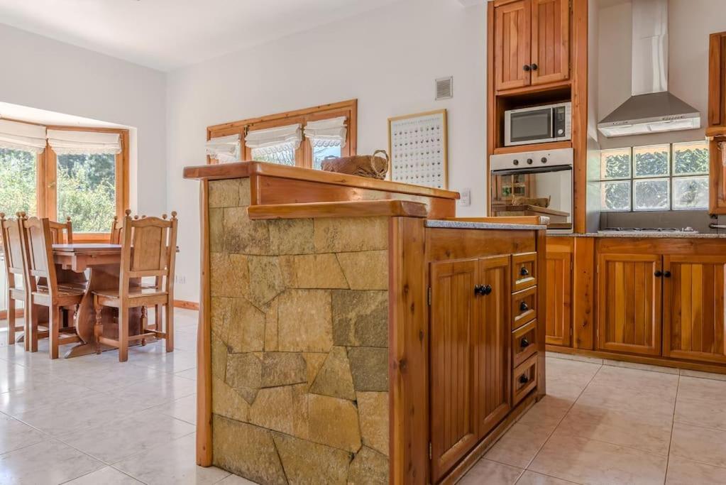 Casa En Bosque De Pinos Casa de férias San Carlos de Bariloche
